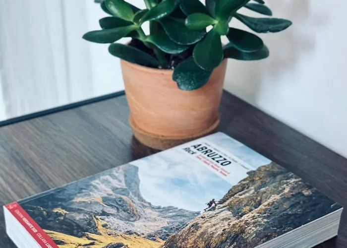 Oda ve Kahvaltı Climbing House Pennadomo