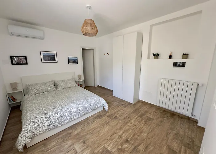 Climbing House Oda ve Kahvaltı Pennadomo